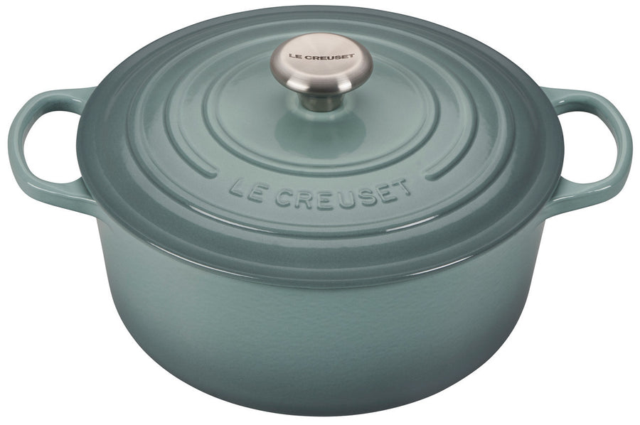 Le Creuset 7.25 qt. Signature Round French Oven