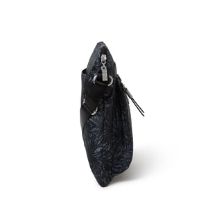 Baggallini Go Bagg with Wristlet - Onyx Floral
